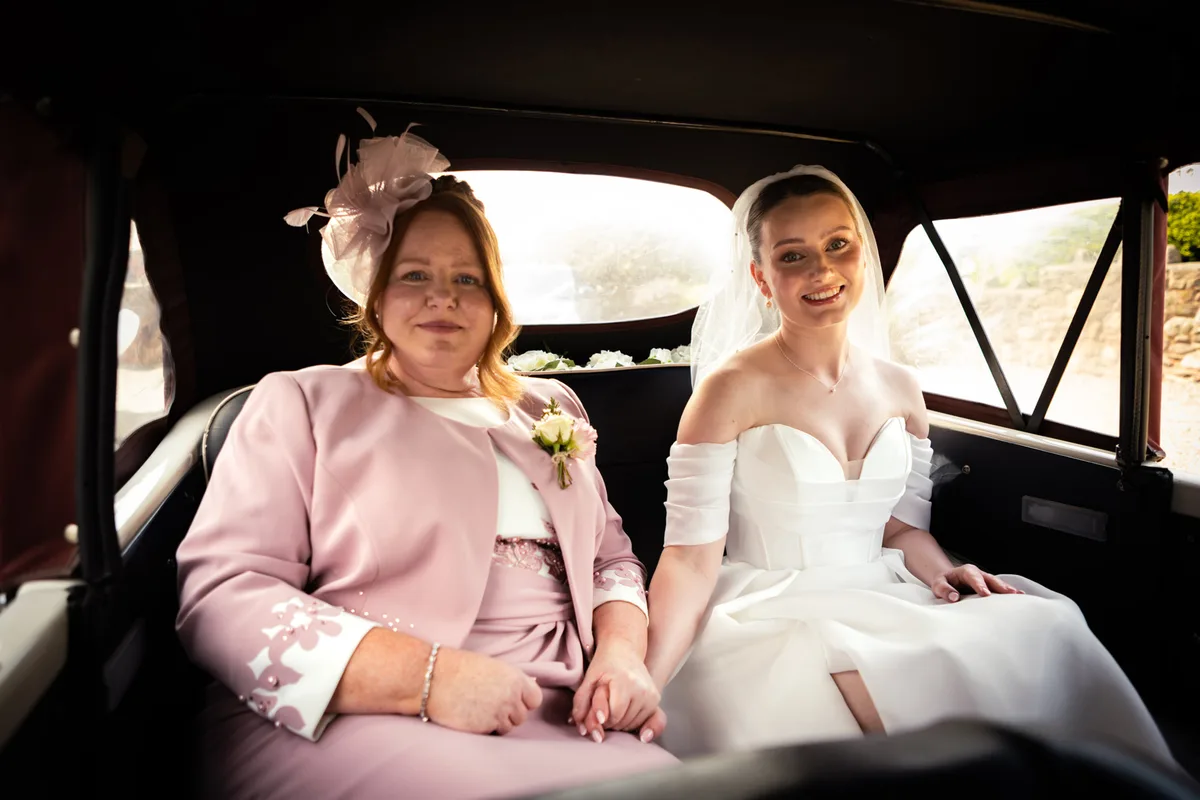 Jack & Amy: wedding photography at Shifnal, Shropshire, photo 16