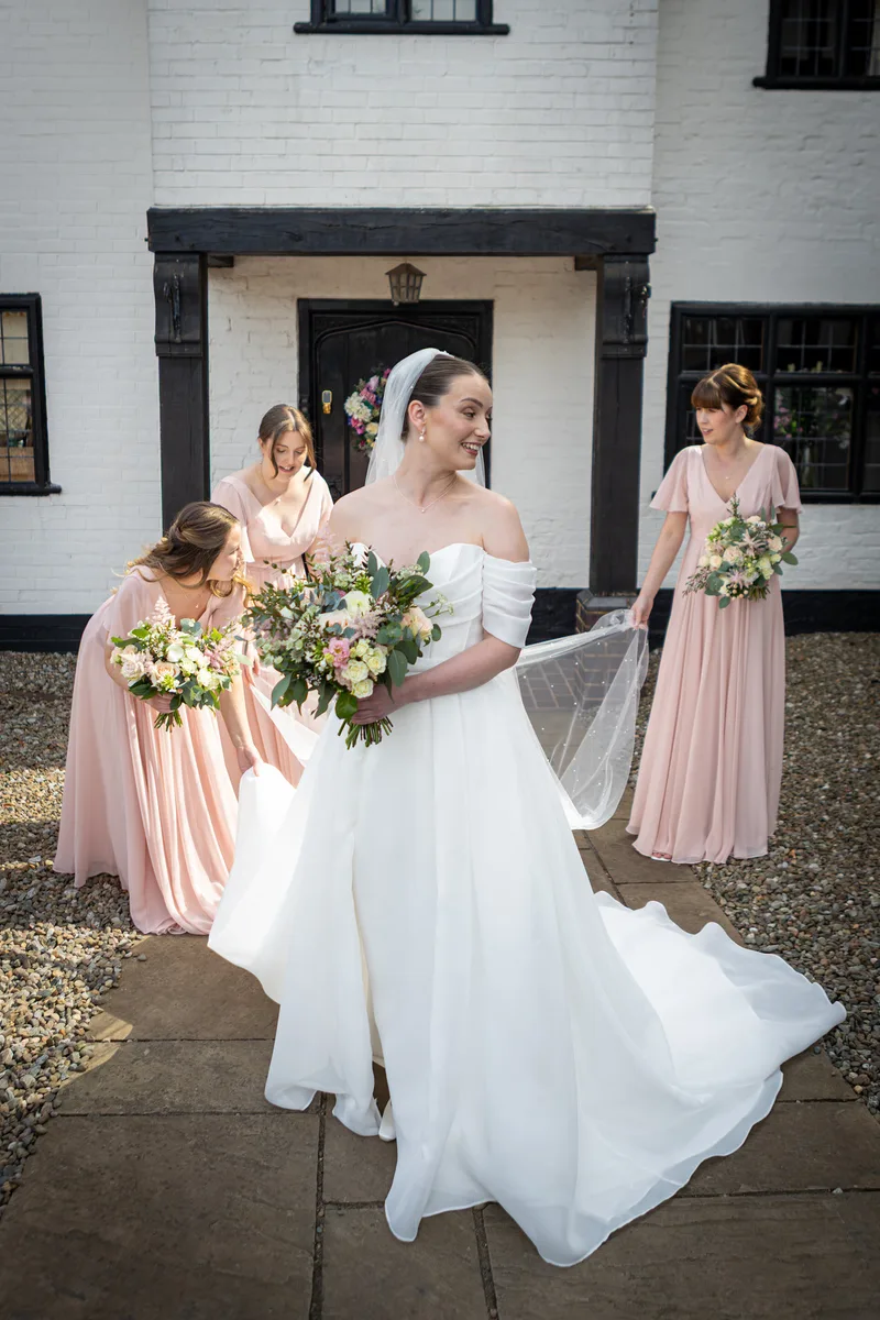 Jack & Amy: wedding photography at Shifnal, Shropshire, photo 18