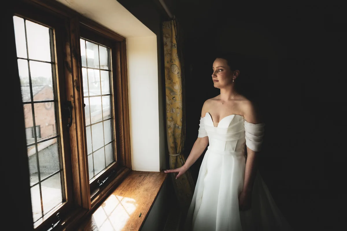 Jack & Amy: wedding photography at Shifnal, Shropshire, photo 23