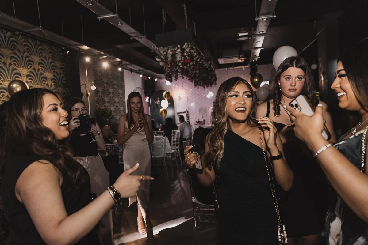 A surprise 21st: event photography & film at Vaal & Vaal, Wolverhampton, photo 6