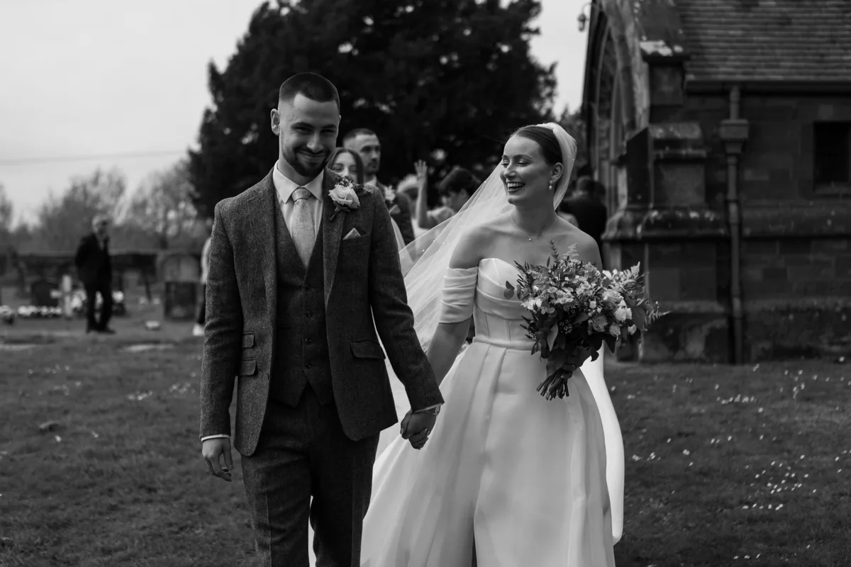Jack & Amy: wedding photography at Shifnal, Shropshire, photo 9